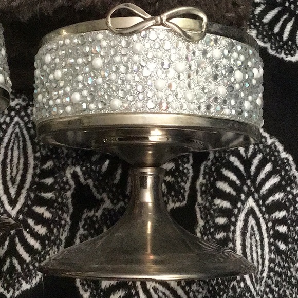 3 bath and body works pearl and rhinestone bow 3 wick holders - Picture 4 of 7